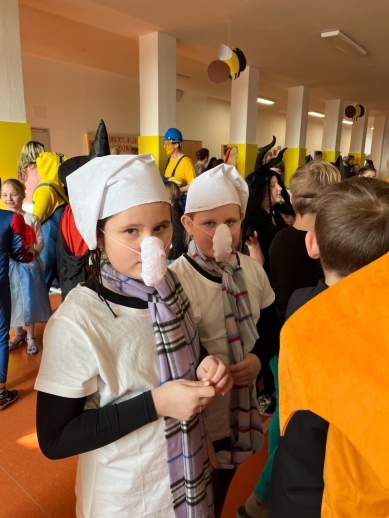 Den hrdinů; foto: web školy